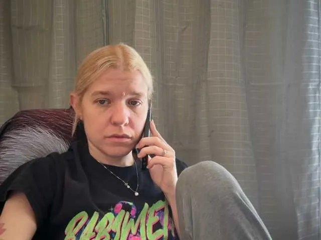 mermaidlexi on BongaCams 