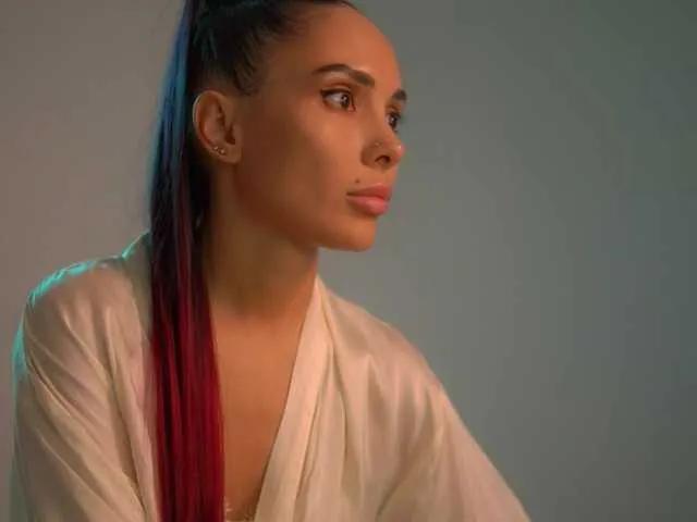 Freechat MilaMayy on BongaCams
