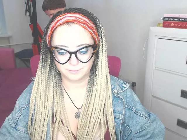Offline missGODDESS on BongaCams