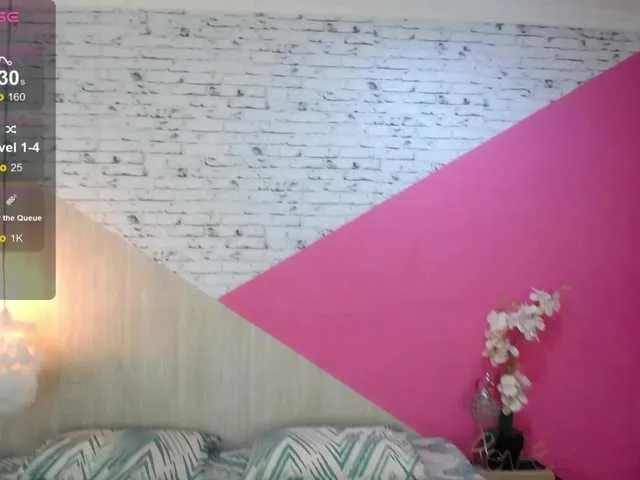 misshoney1 on BongaCams 