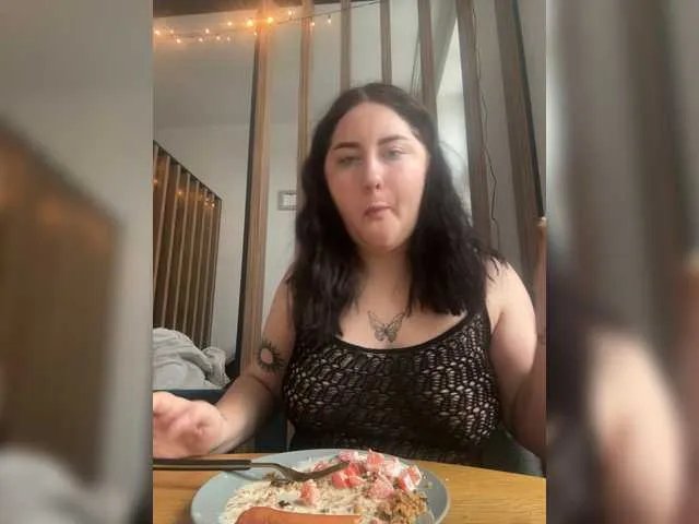 MoonAura on BongaCams 