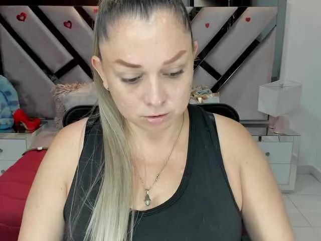 Offline natalia5560 on BongaCams