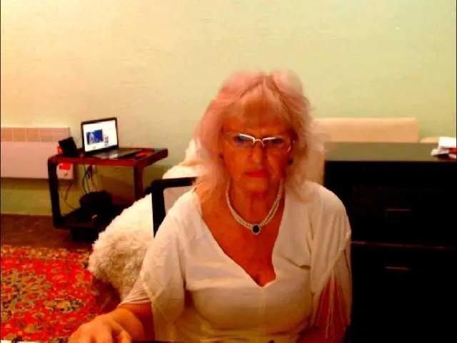 Offline Natalia7634 on BongaCams