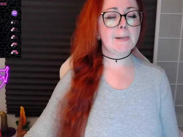 NicoleBunny24 — I love Squirt 
I like vibrating toys.  
Pleasant touches and teasing.  
I like soft dildos and fantasy dildos.     