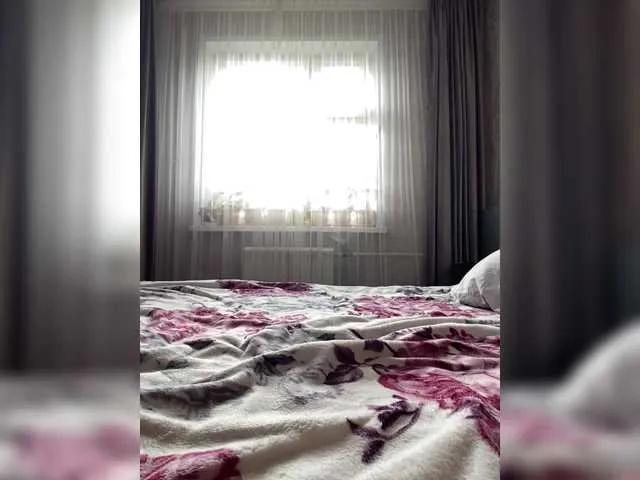 Freechat PALMIIRA on BongaCams