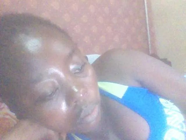 PrettyG on BongaCams