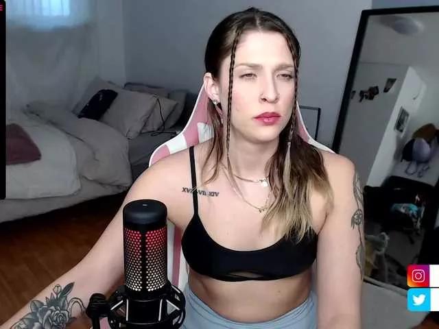 queenxlexy on BongaCams 