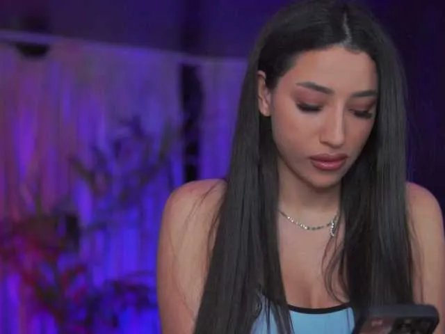 RamiraRowa on BongaCams