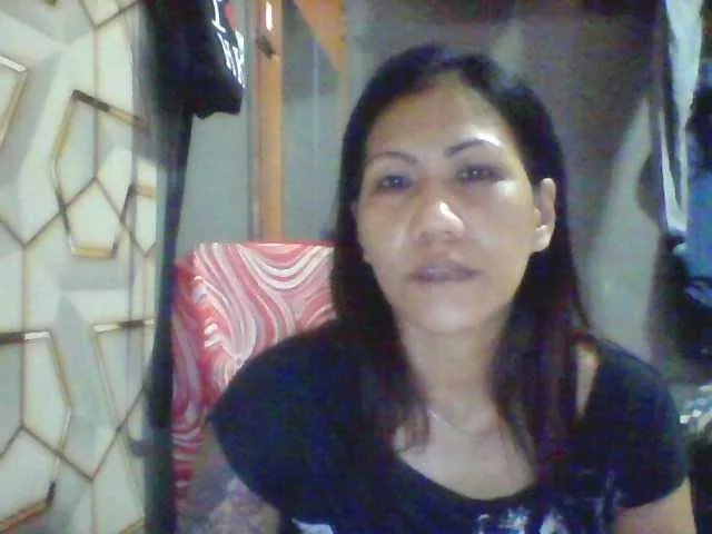 Rarra — Philippines sexy hot Pinay  send me some love and heart 