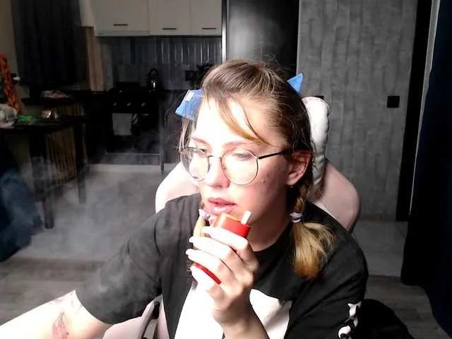 Freechat Regimasmile on BongaCams