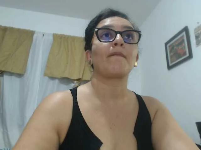 Freechat saimajayeb on BongaCams