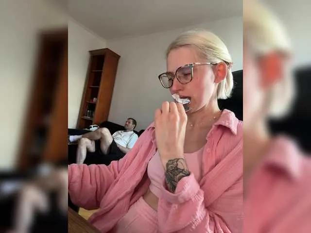 Offline Sexy-Sweets on BongaCams