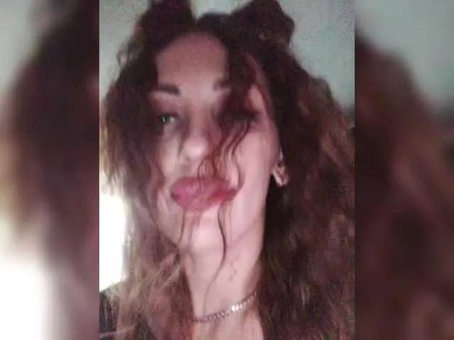 Offline SexyKitty75-1 on BongaCams