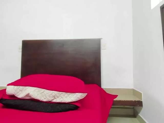 Freechat SinthiaCollin on BongaCams