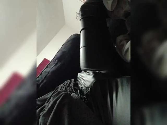 Offline skarlett-rose on BongaCams