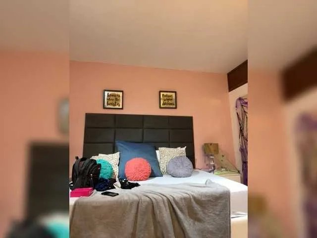 SophiaQueens on BongaCams