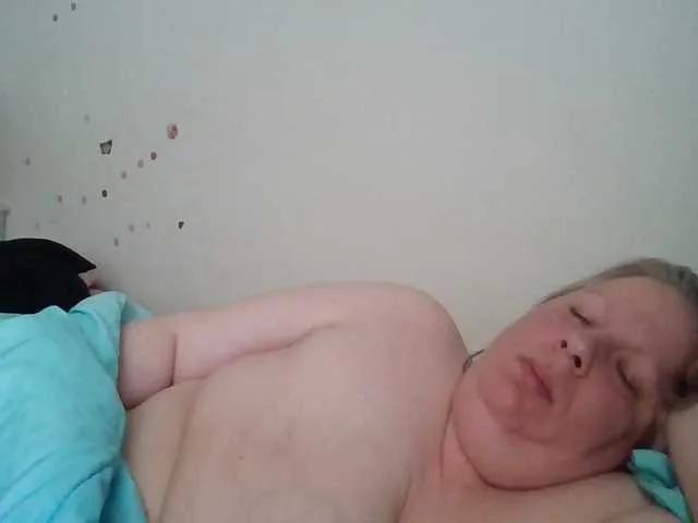 Freechat starlight1983 on BongaCams