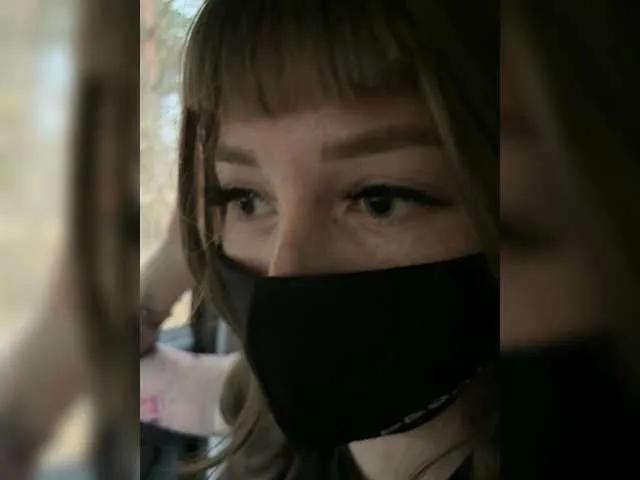 Offline Sun-Moon on BongaCams