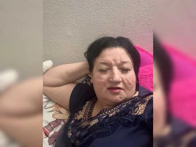 SVETIKBOMBOCHKA on BongaCams