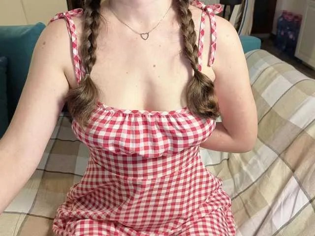sweetdreams10 on BongaCams 