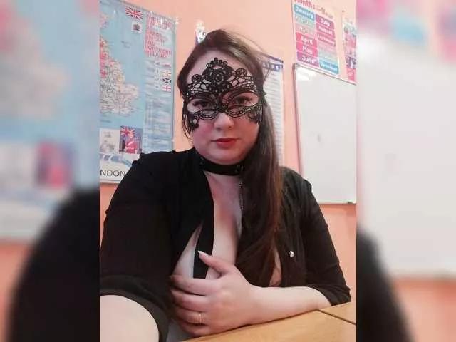 Offline Sweetflowera on BongaCams