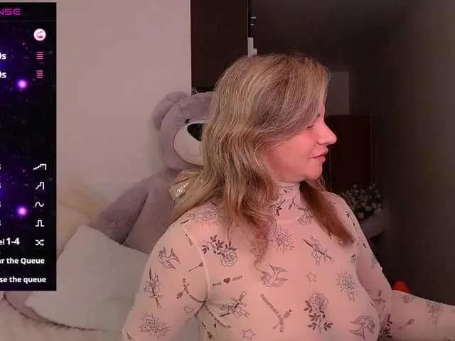 Offline TerriLaxxx on BongaCams