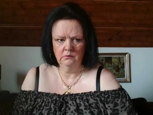 TiffanyAmore on BongaCams 