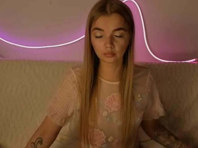 Freechat Trusty-dottie on BongaCams