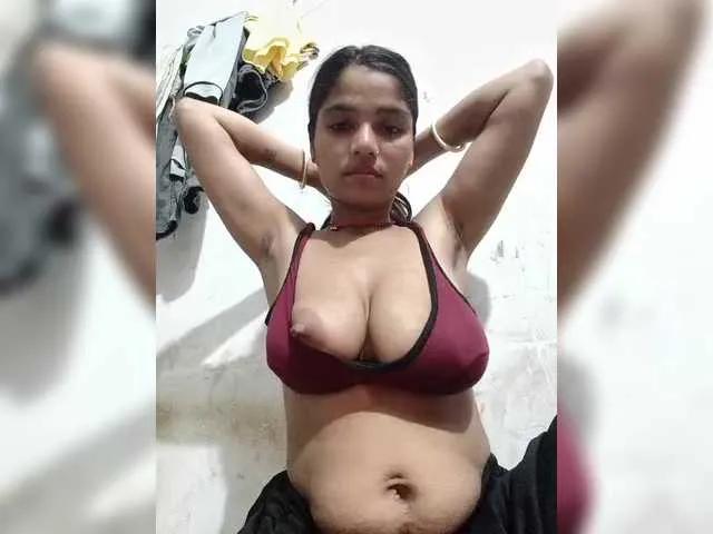 Freechat Tunnidelhi on BongaCams