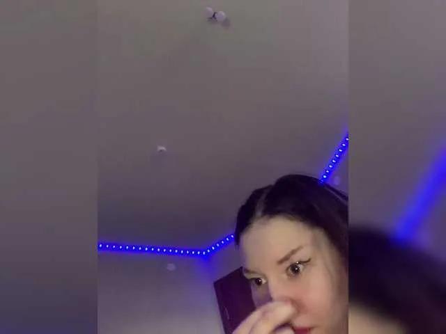 Freechat TUYA2 on BongaCams