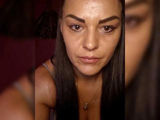 Freechat ValentinaVale on BongaCams