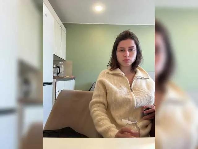 Offline VibroMashulkaDashulka on BongaCams