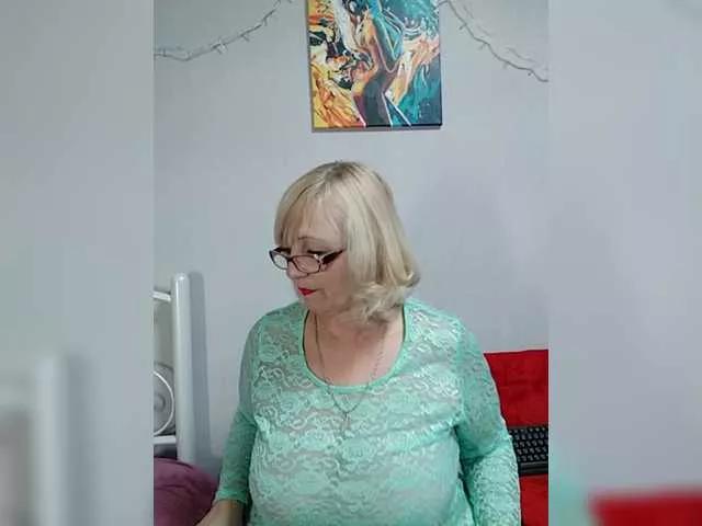 Offline yakameliya on BongaCams