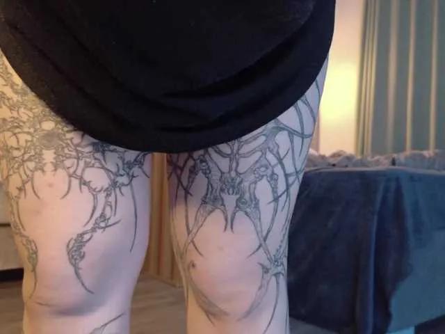 Offline Yuriko-May on BongaCams