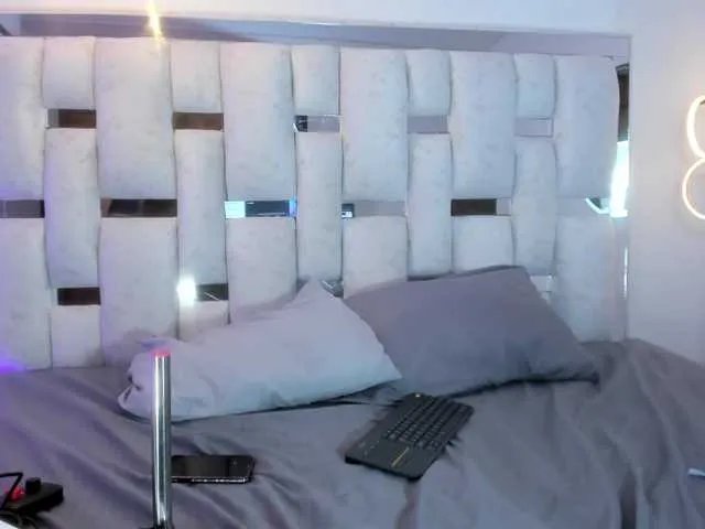 ZafiraNavarro — Freechat on BongaCams