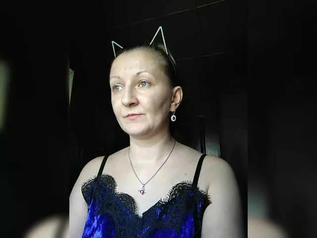 Offline Zarevna on BongaCams