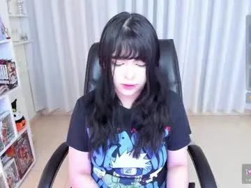 _misshoneyxx on Chaturbate