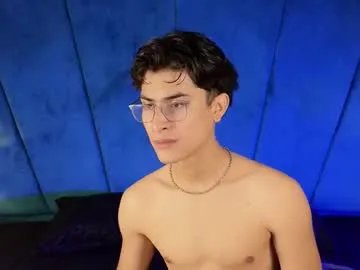 aaron_eze on Chaturbate 