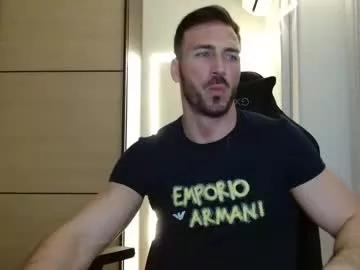 Freechat aaront0pmuscles on Chaturbate