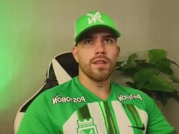 ades_lowe on Chaturbate