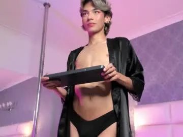 adonisaster on Chaturbate