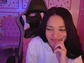 Private ailen_t_ on Chaturbate