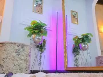 Freechat alessialondon on Chaturbate