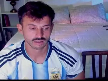 alexanderjaz on Chaturbate