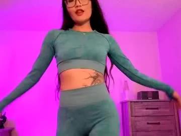 Private aliciaz3 on Chaturbate