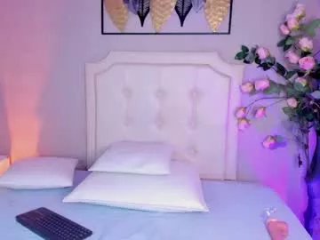 alixiis_etereo on Chaturbate