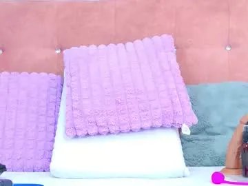 alliciakim on Chaturbate 