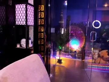 alma_pearl on Chaturbate 