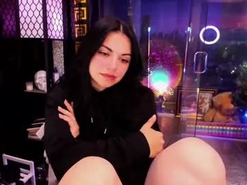 alma_pearl on Chaturbate 