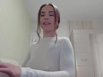 Freechat aminaswan_ on Chaturbate